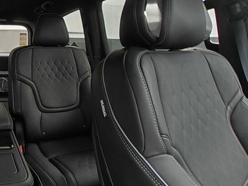 New 2026 INFINITI QX80 Autograph w/ Premium Cargo Package image 24