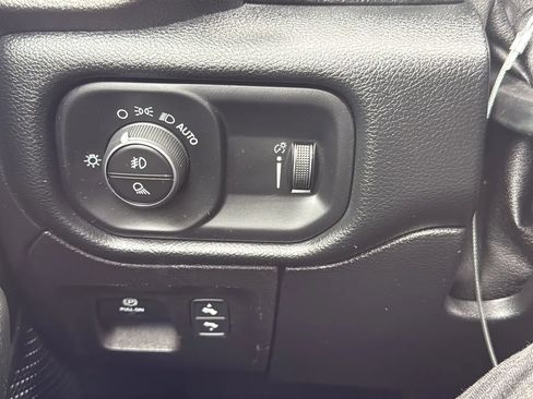 Used 2020 RAM 1500 Big Horn image 14