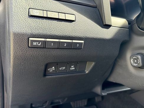 Certified 2025 Lexus GX 550 AWD/4WD image 14