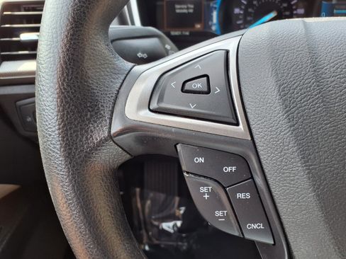 Used 2018 Ford Fusion S FWD image 13
