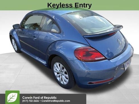 Used 2019 Volkswagen Beetle 2.0T S image 9
