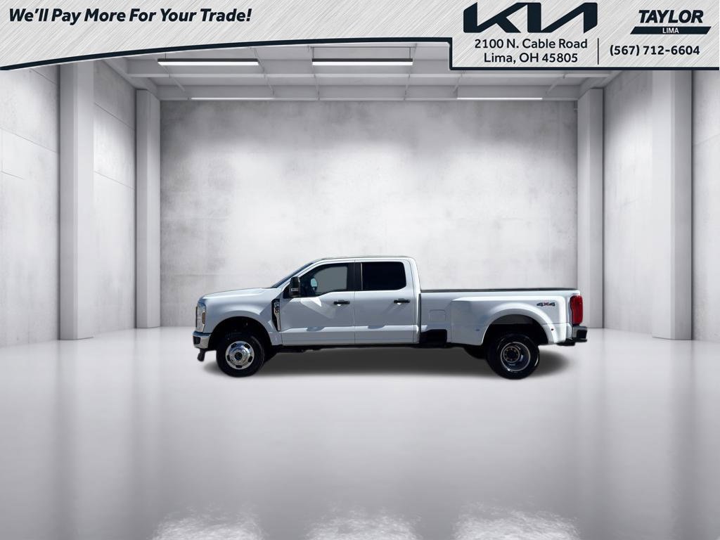 Used 2024 Ford F350 XL AWD/4WD image 3