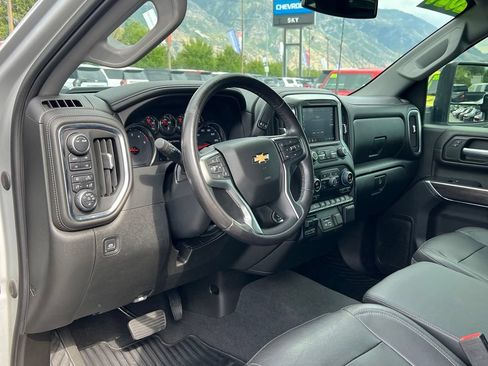 Used 2021 Chevrolet Silverado 2500 LTZ w/ Z71 Off-Road Package AWD/4WD image 26