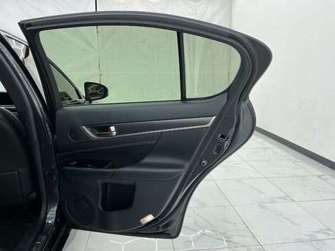 Used 2018 Lexus GS 350 F Sport RWD image 25