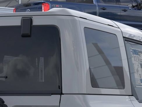 New 2026 Ford Bronco Outer Banks w/ Sasquatch Package AWD/4WD image 25