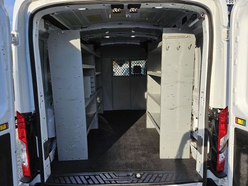 Used 2020 Ford Transit 250 Medium Roof RWD image 17