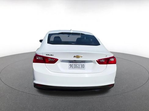 Used 2023 Chevrolet Malibu LT image 12