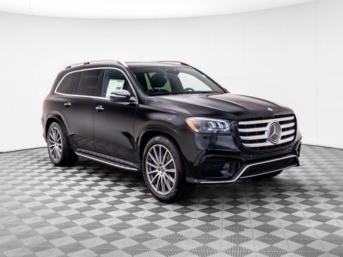 New 2026 Mercedes-Benz GLS 580 4MATIC image 7