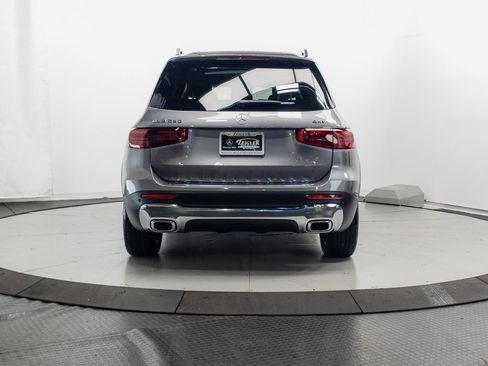Certified 2026 Mercedes-Benz GLB 250 4MATIC image 28