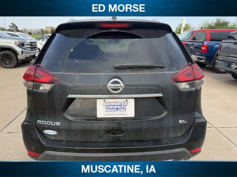 Used 2019 Nissan Rogue SL FWD image 4