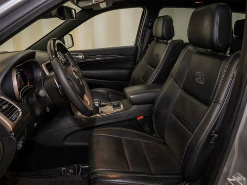 Used 2015 Jeep Grand Cherokee Overland w/ Advanced Technology Group image 12