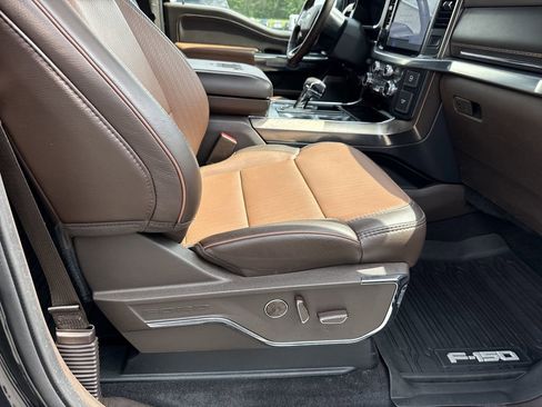 Used 2025 Ford F150 King Ranch AWD/4WD image 13