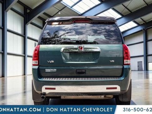Used 2006 Saturn Vue 2WD V6 w/ Comfort Pkg image 19