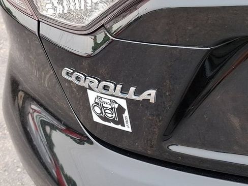 Used 2024 Toyota Corolla LE FWD image 29