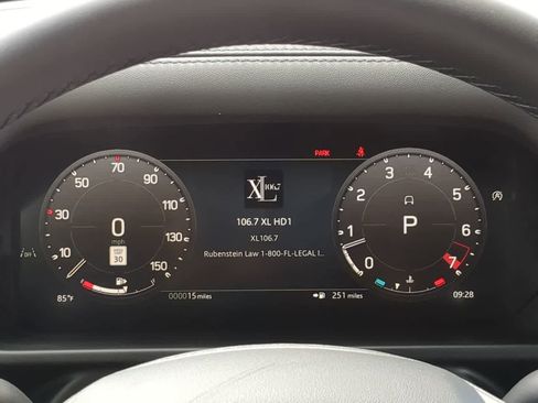 Used 2025 Land Rover Defender 110 S image 35