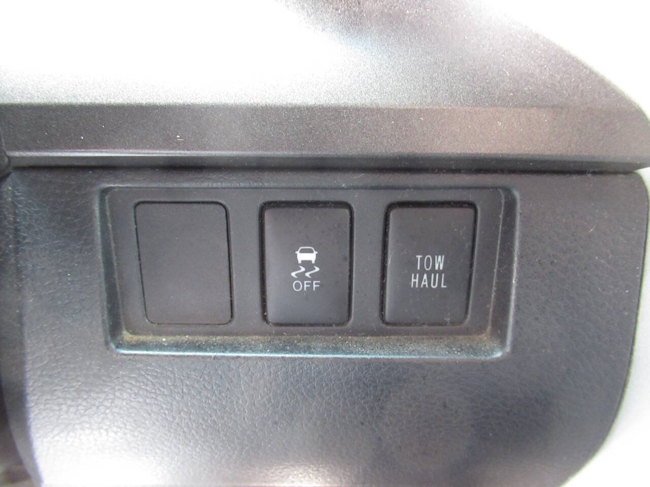 Used 2014 Toyota Tundra SR5 w/ TRD Off Road Package AWD/4WD image 24