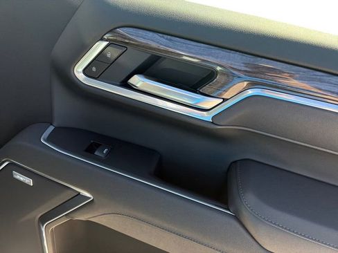 New 2026 Chevrolet Silverado 1500 LTZ w/ LTZ Premium Package image 14