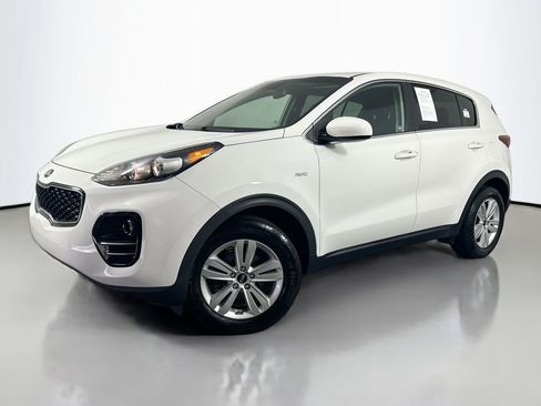 Used 2018 Kia Sportage LX image 1