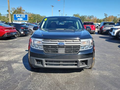 Used 2024 Ford Maverick Lariat w/ FX4 Off-Road Package image 2
