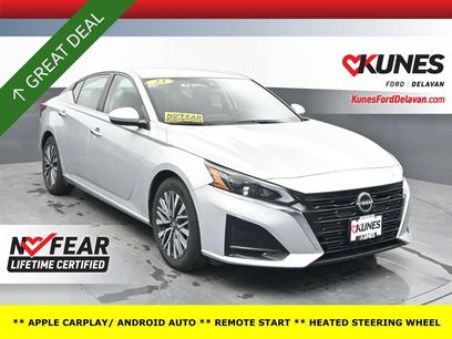 Used 2023 Nissan Altima 2.5 SV