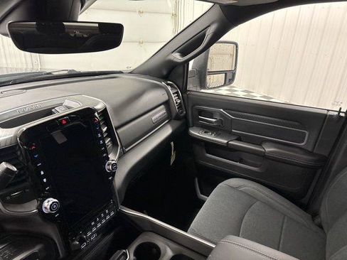 New 2026 RAM 2500 Big Horn AWD/4WD image 9