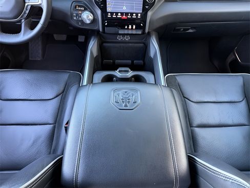 Used 2025 RAM 1500 Laramie image 17