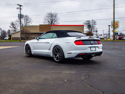 Used 2019 Ford Mustang GT Premium w/ Equipment Group 401A image 5