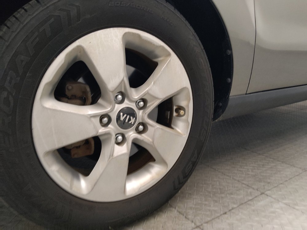 Used 2019 Kia Soul FWD image 31