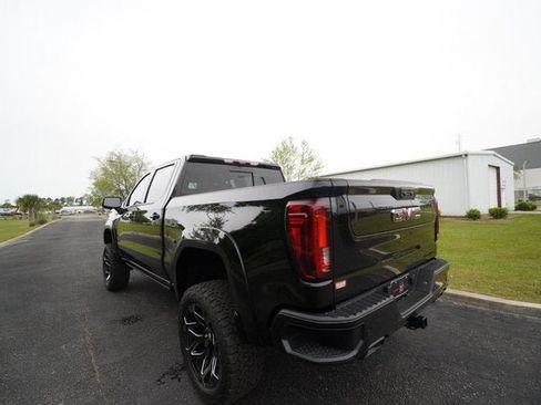 New 2026 GMC Sierra 1500 AT4 w/ AT4 Premium Package AWD/4WD image 5