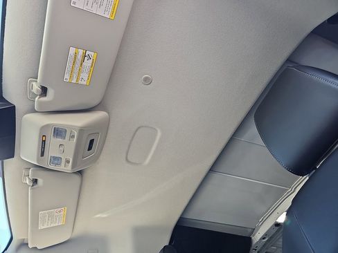 New 2025 Ford Transit 150 Low Roof image 29