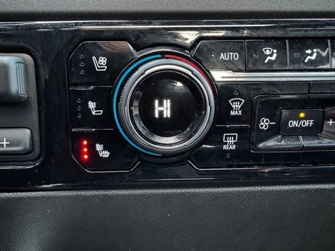 Certified 2024 Chevrolet Silverado 2500 High Country w/ High Country Premium Package image 13