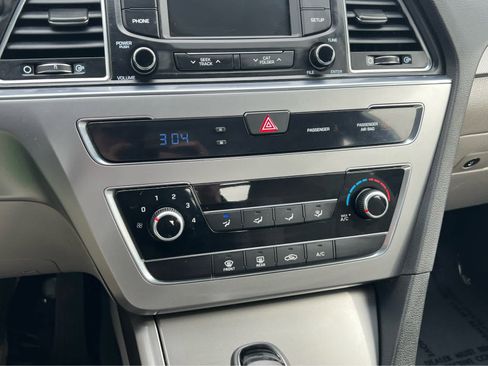 Used 2015 Hyundai Sonata SE w/ Option Group 09 image 36