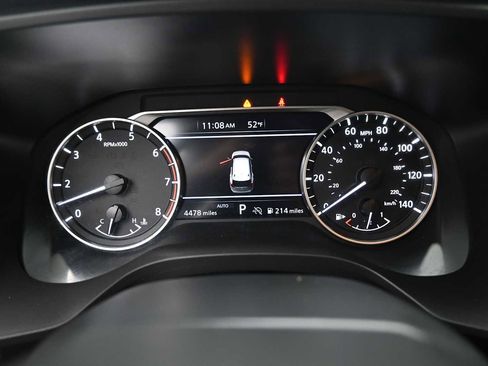 Used 2025 Nissan Rogue SV AWD/4WD image 7