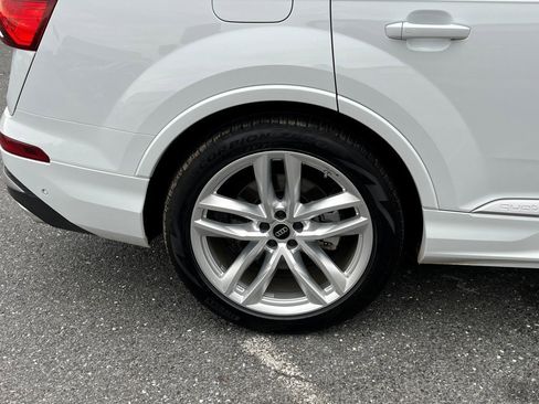 Certified 2025 Audi Q7 3.0T Prestige w/ Prestige Package image 10
