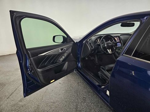 Used 2018 INFINITI Q50 Sport w/ Cargo Package (L95) RWD image 19