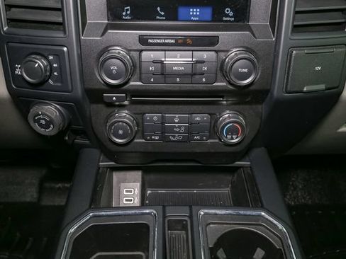 Used 2018 Ford F150 XL w/ Equipment Group 101A Mid AWD/4WD image 25