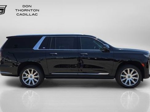 Used 2021 Cadillac Escalade ESV Premium Luxury Platinum AWD/4WD image 6