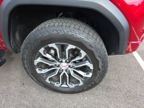 Used 2026 GMC Canyon Denali AWD/4WD image 4
