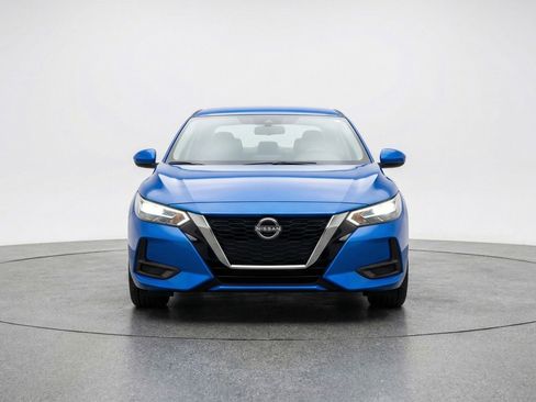 Used 2025 Nissan Sentra SV FWD image 1