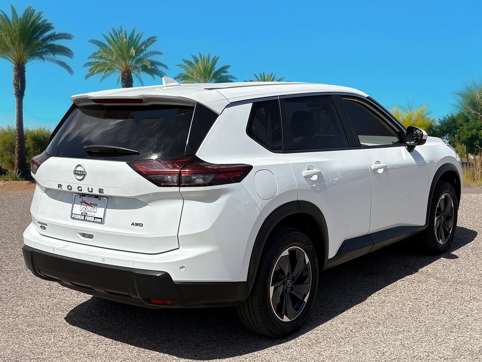 Used 2025 Nissan Rogue SV AWD/4WD image 6