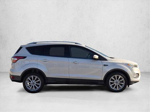 Used 2018 Ford Escape Titanium w/ Ford Safe & Smart Package image 4