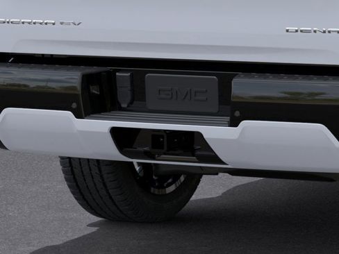 New 2025 GMC Sierra EV Denali image 14