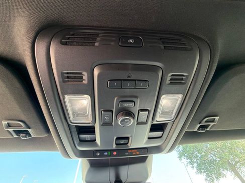 Used 2023 Cadillac Escalade Sport w/ LPO, ONYX Package AWD/4WD image 40