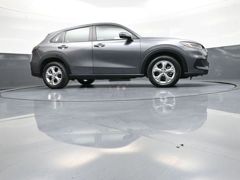 Certified 2023 Honda HR-V LX image 27