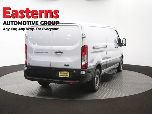 Used 2018 Ford Transit 250 148 Low Roof RWD image 38