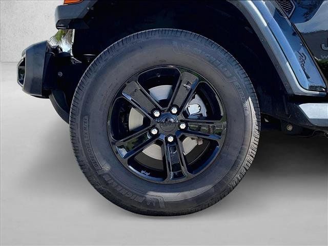 Used 2020 Jeep Wrangler Unlimited Sahara AWD/4WD image 10