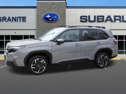 Used 2025 Subaru Forester Premium AWD/4WD image 6