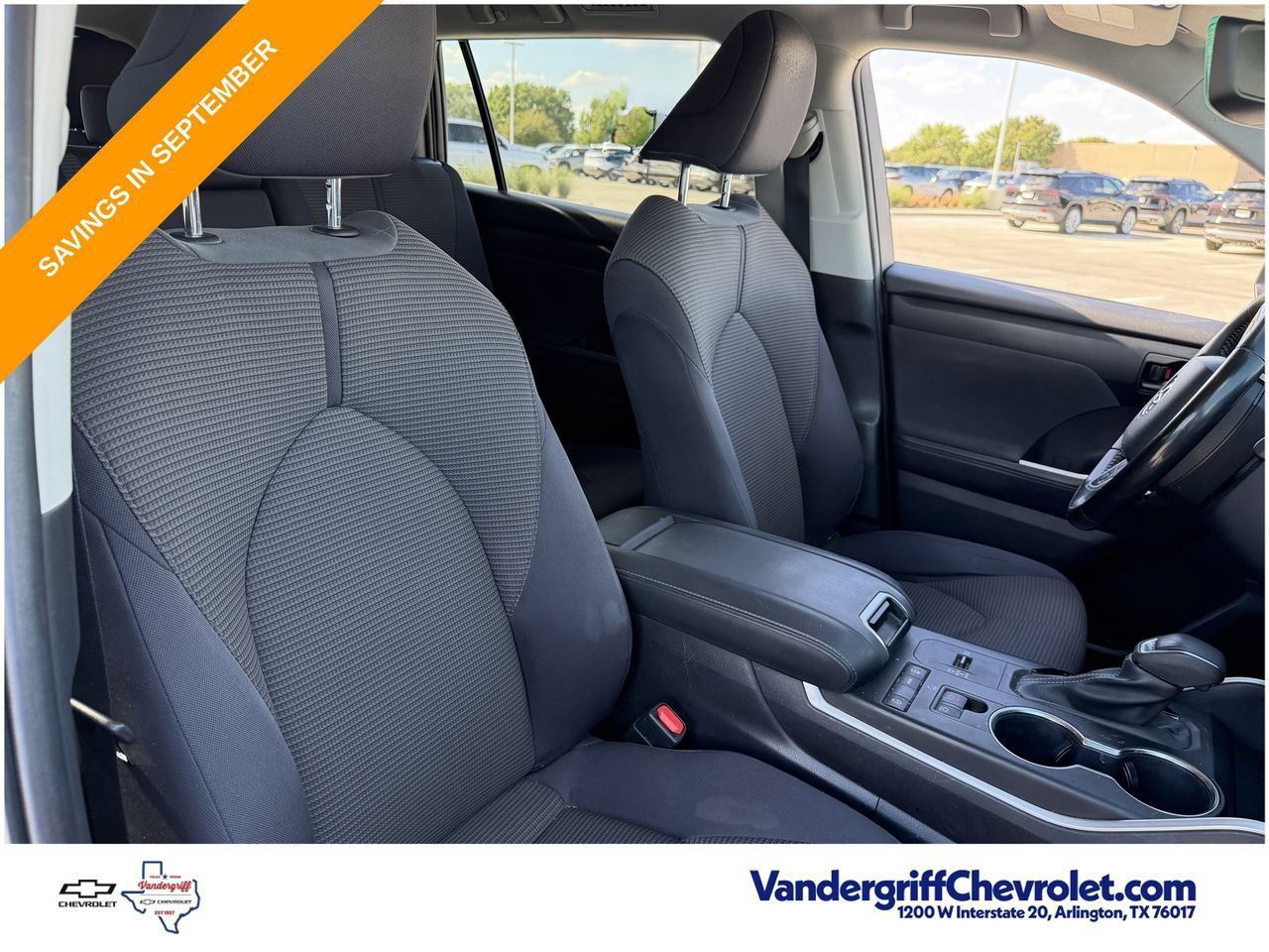 Used 2022 Toyota Highlander LE FWD image 24