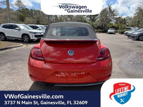 Used 2018 Volkswagen Beetle 2.0T S w/ Style & Comfort Package image 5