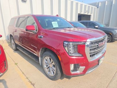Used 2021 GMC Yukon XL SLT w/ SLT Luxury Plus Package